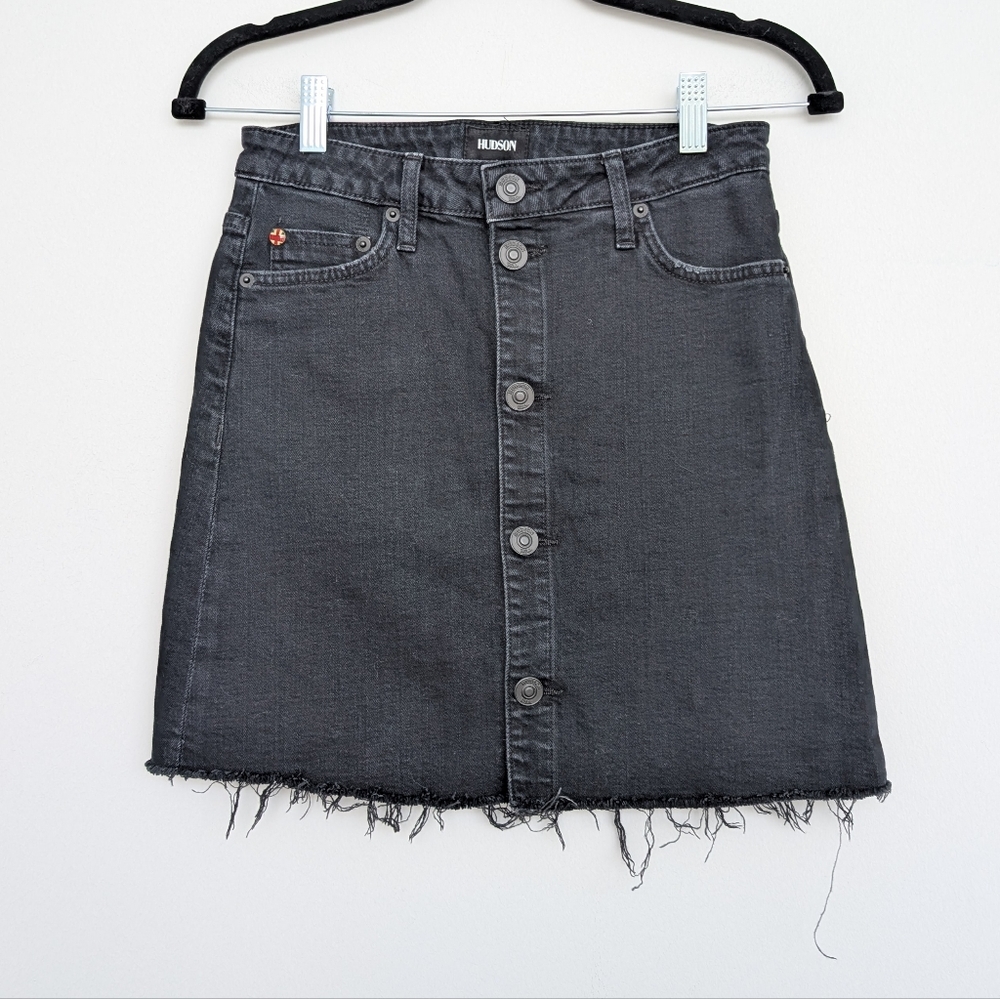 Hudson Frayed Hem Button Fly Black Denim Mini Skirt Stretch Sz 25 Made in USA